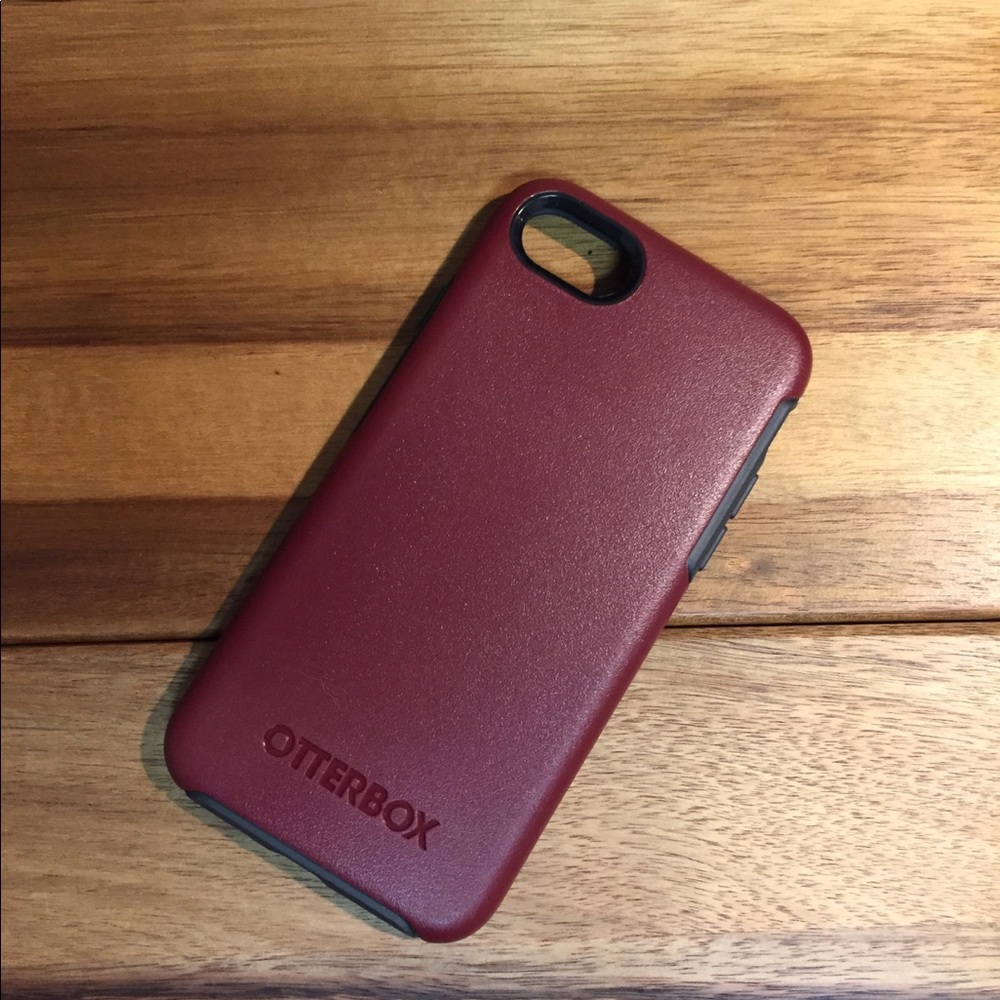 iPhone 8 & 7 Symmetry Series OtterBox Case